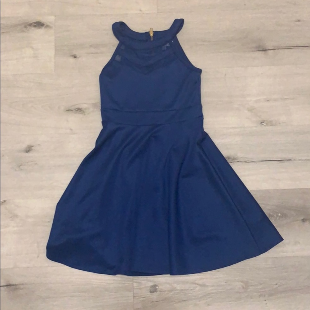 Nickie Lew size 8 blue flowy dress with mesh